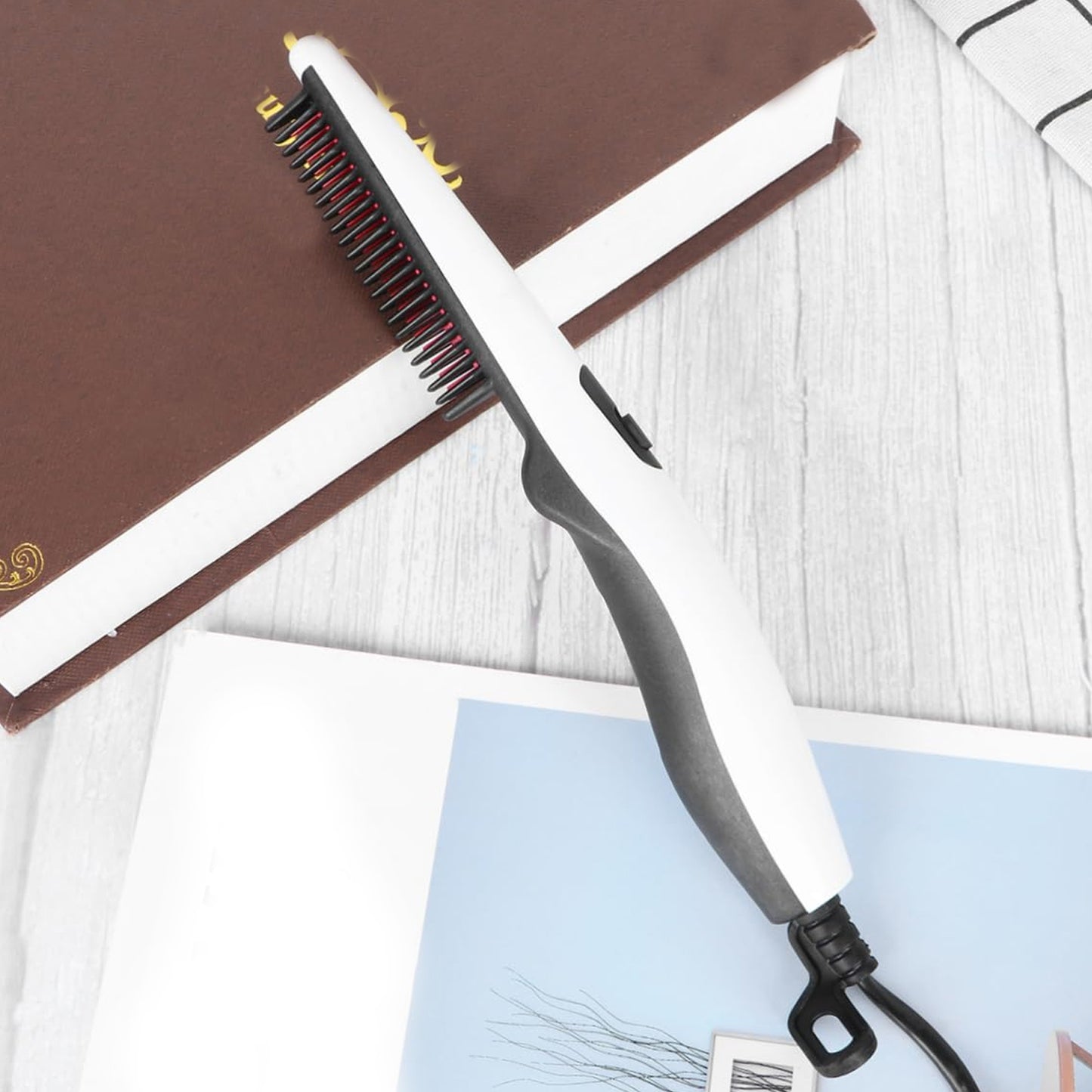 Portable Electric Hair and Beard Straightening Comb